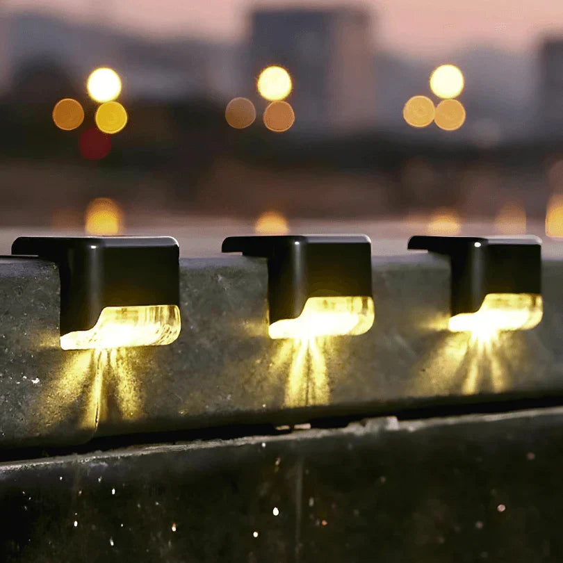 Kit SolarBright™ – 8 Luminárias Solares para Áreas Externas